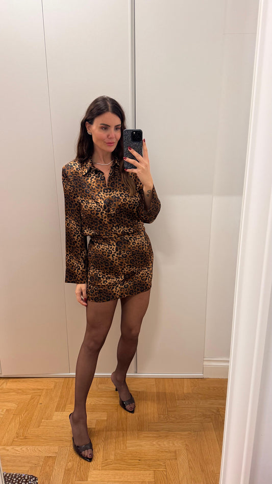 Abito leopardato